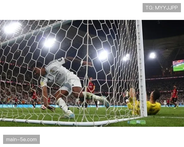 皇马在核心缺阵下进攻效率反升 团队协作弥补个人能力